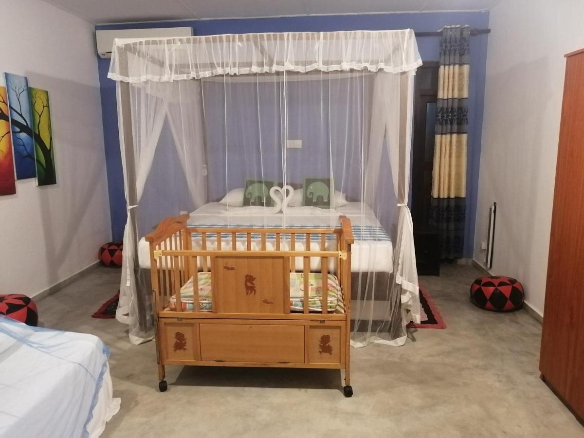 Happy Beach Villa Resort Unawatuna Luaran gambar